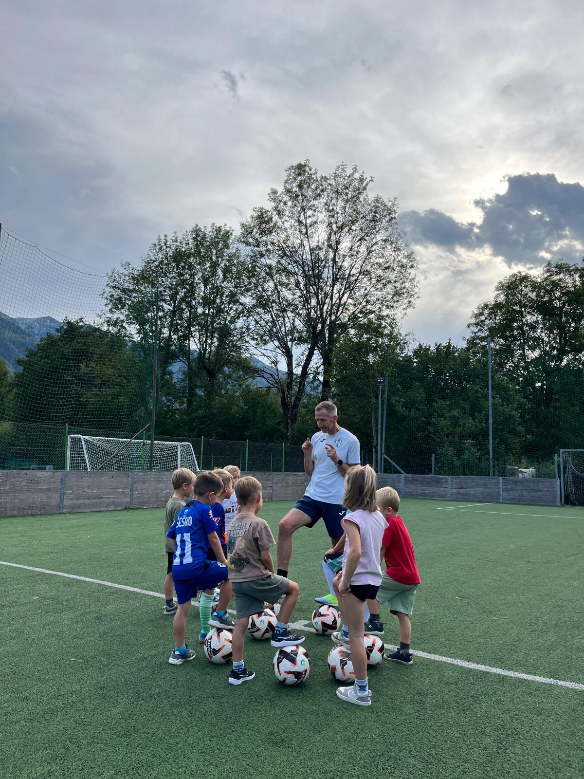 Prvi vpis je za nami – bilo je veselo in razigrano! ⚽