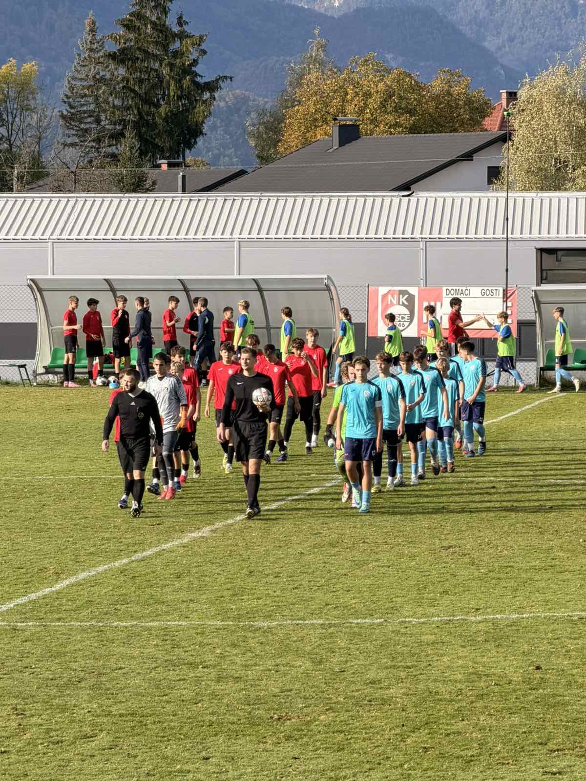 Slika v galeriji 4